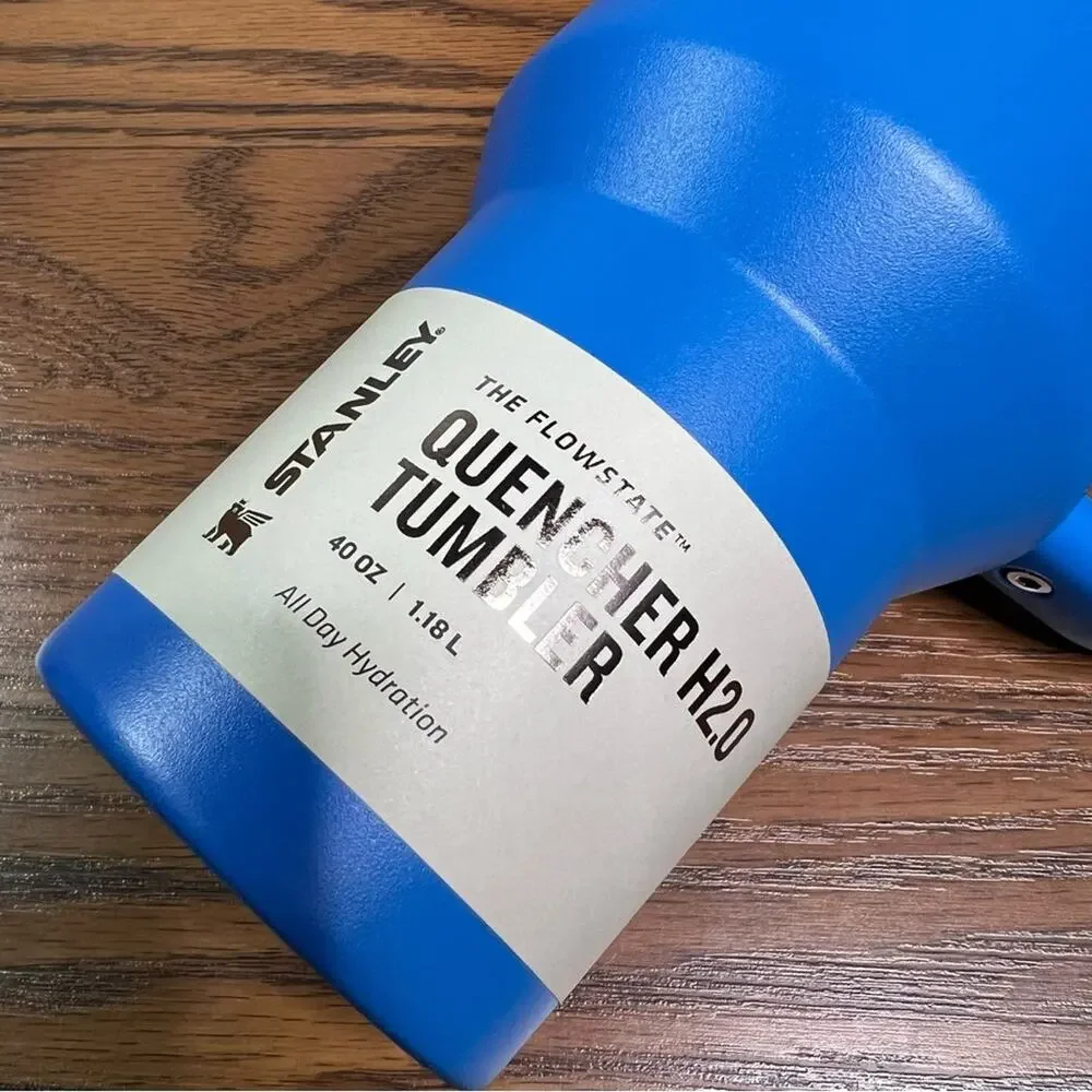 40 oz Stanley The Flowstate Quencher H2.0 Tumbler in Blue on Blue